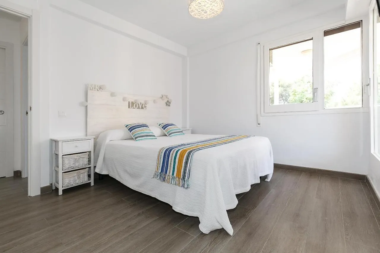 Uhc Skorpios Apartments 살루